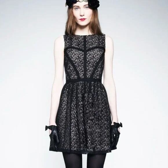 Erin Fetherston Black Pink Lace Overlay Cocktail Party Dress SZ 2 - Picture 1 of 10